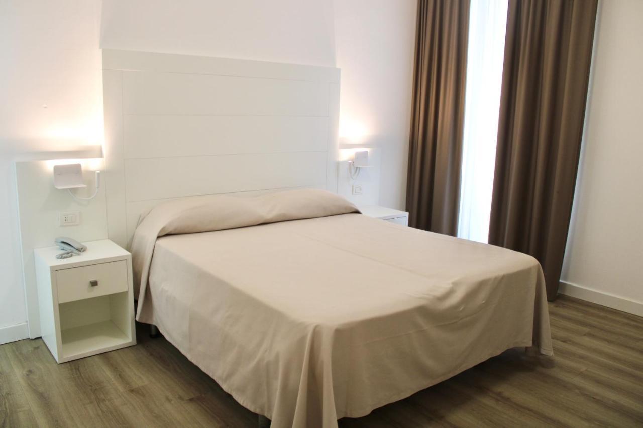 Hotel Esplanade Marina di Pietrasanta Exterior photo