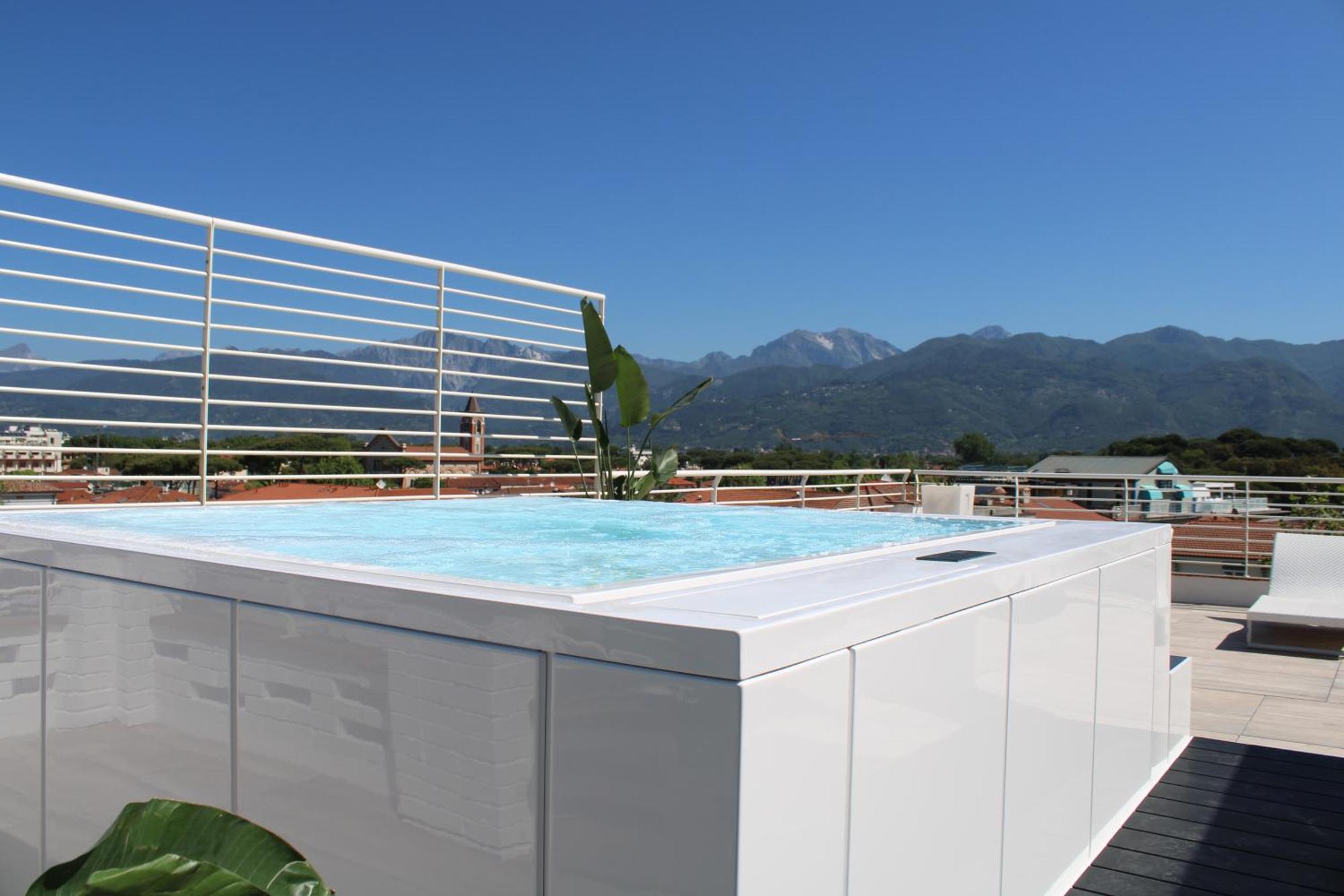 Hotel Esplanade Marina di Pietrasanta Exterior photo